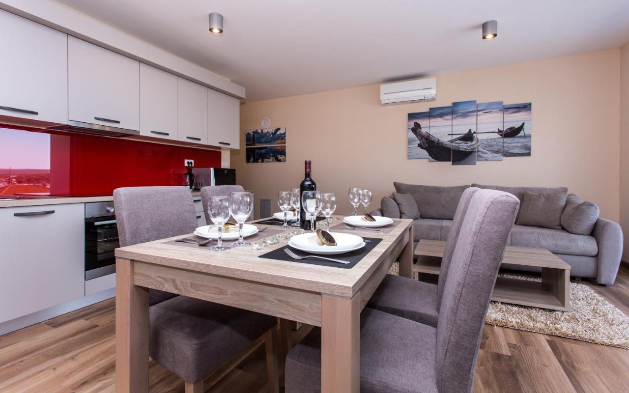 Waterfront Apartments Pia - Marija Malinska Esterno foto
